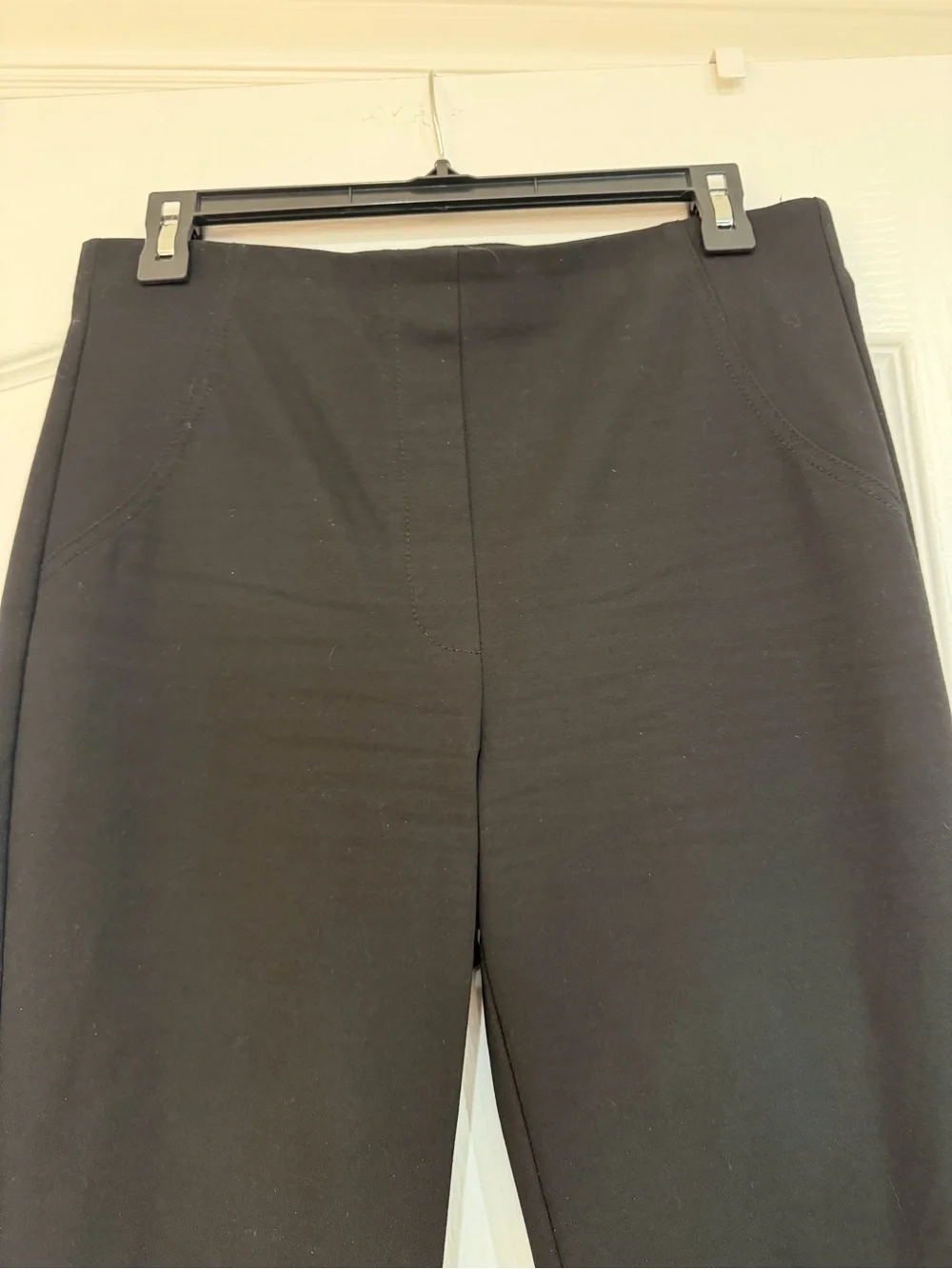 Thalian Black Skinny Ponte Pull-On Dress Pants